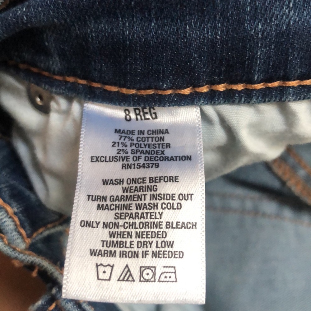 Aero High Rise Ripped Jeans ✨ - Picture 4 of 5